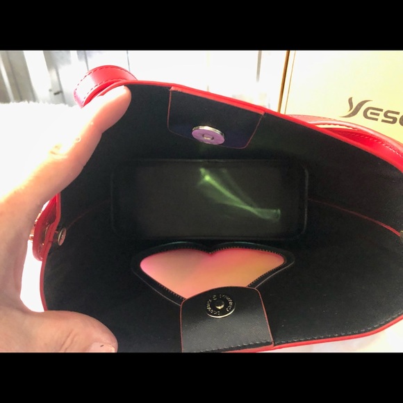 Heart Handbag Matching Coin Purse Leather NIB Set Red Black Gold White - Picture 7 of 16